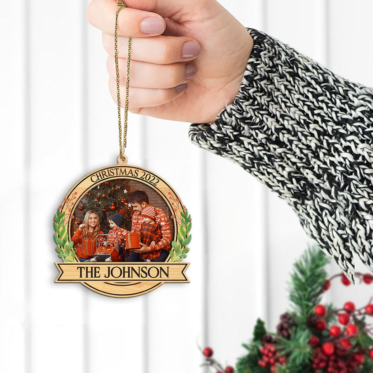 Personalized Name And Text, Custom Photo, Personalized Family Chirstmas Wooden Ornament